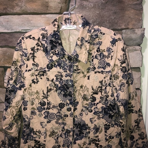 Tantrums size small button down blazer - Picture 13 of 15